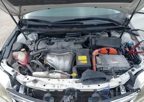 2014 Toyota Avalon Hybrid Limited z USA, uszkodzony, nr VIN 4T1BD1EB5EU023881